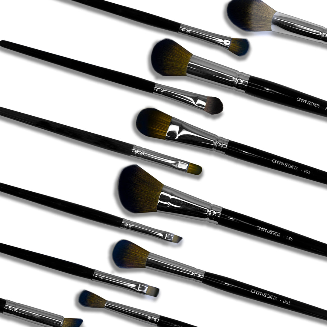 12-Piece Deluxe Makeup Brush Kit
 W/ Easel Brush Bag | Cinema Secrets